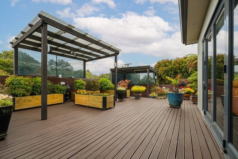 Photo of property in 2 Whaka Terrace, Huntsbury, Christchurch, 8022