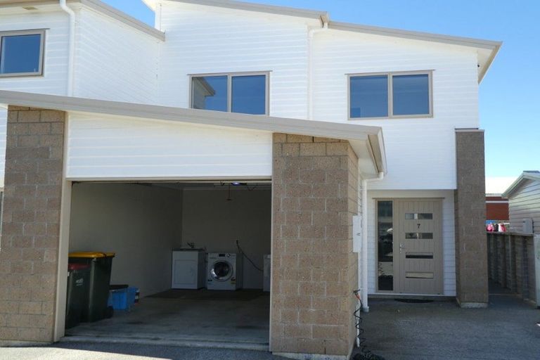 Photo of property in 7 Latimer Way, Petone, Lower Hutt, 5012