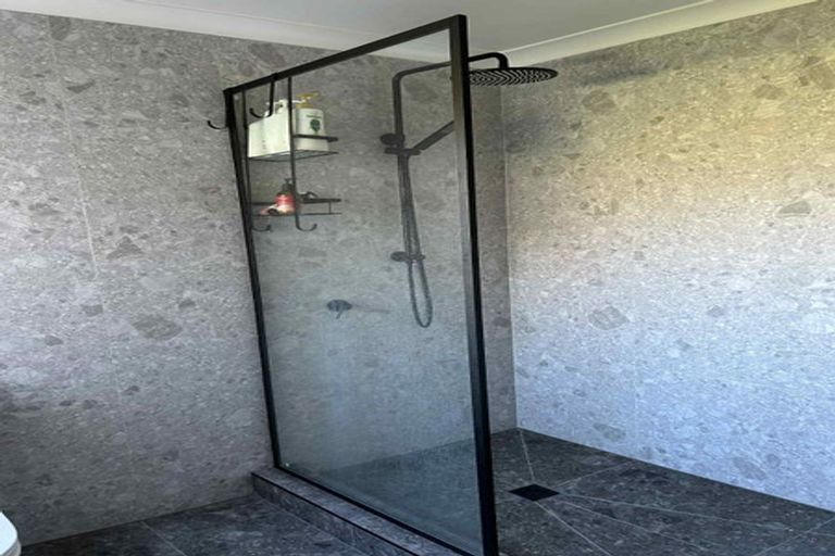 Photo of property in 14 Scott Place, Havelock North, 4130