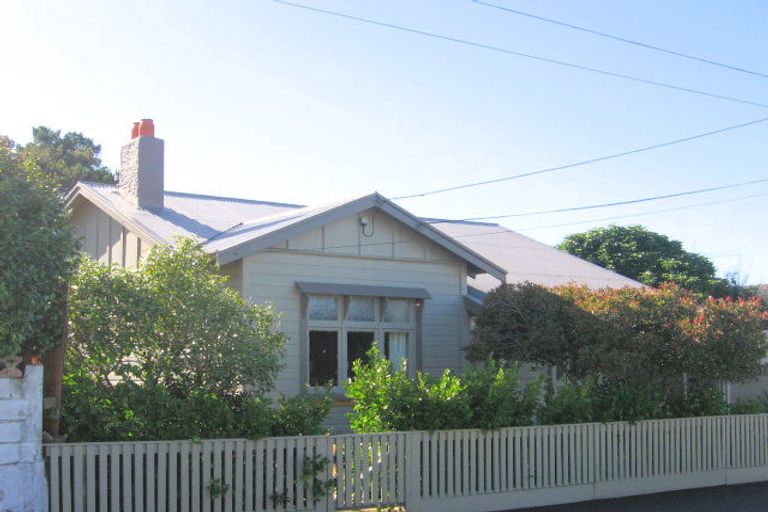 Photo of property in 1 Hume Street, Alicetown, Lower Hutt, 5010
