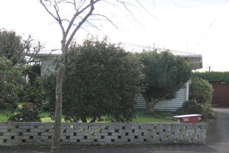 Photo of property in 4 English Street, St Andrews, Hamilton, 3200