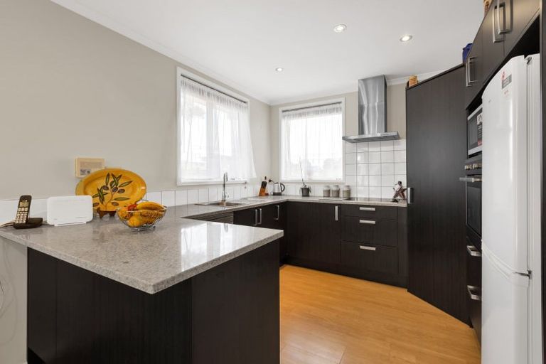 Photo of property in 57a Blake Street, Waitara, 4320