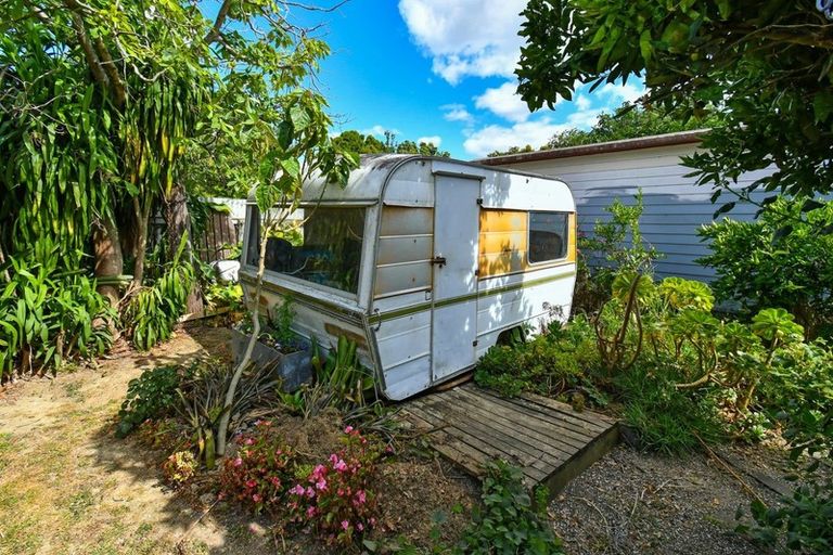 Photo of property in 1187 East Coast Road, Whakatiwai, Pokeno, 2473