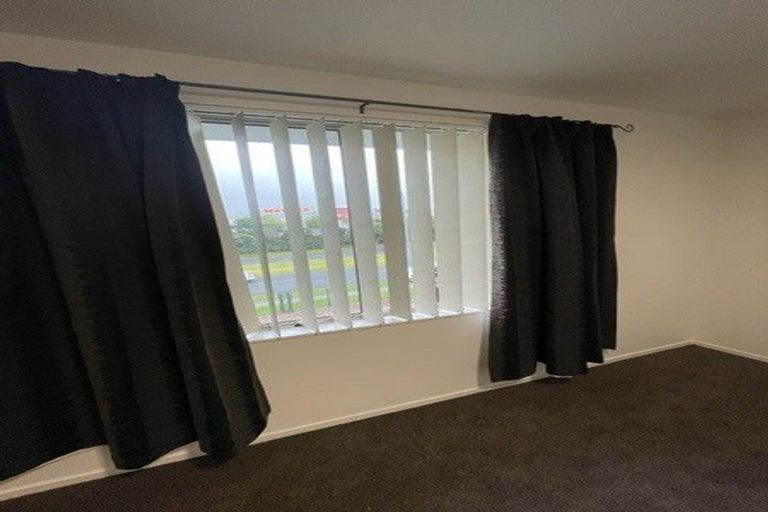 Photo of property in 3/30 Oneroa Road, East Tamaki, Auckland, 2013