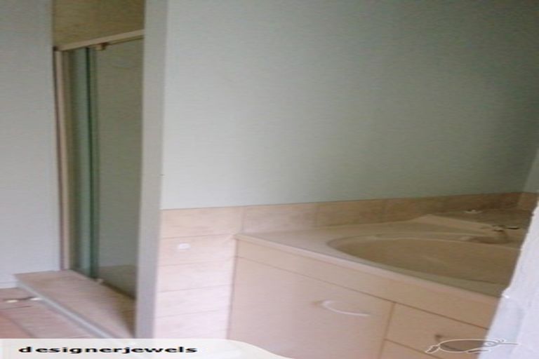 Photo of property in 130 West Hoe Heights, Orewa, 0931