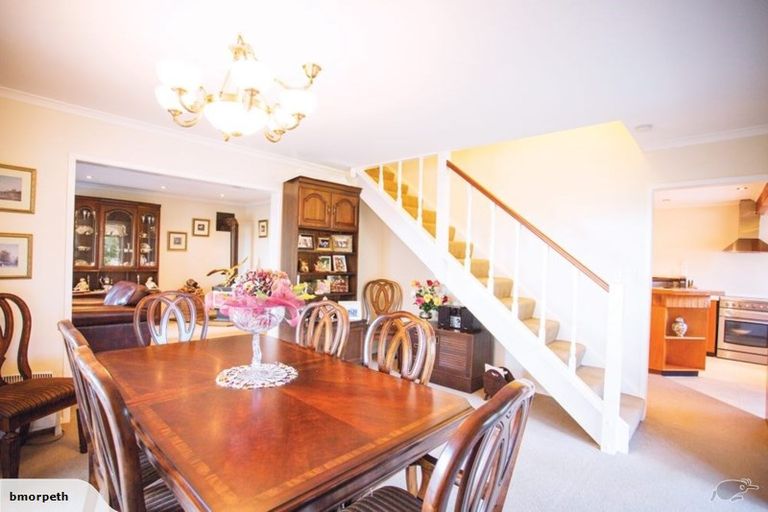 Photo of property in 72 Crows Road, Swanson, Auckland, 0614