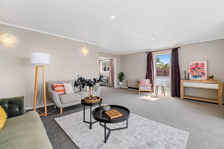 Photo of property in 9 Bata Place, Pomare, Rotorua, 3015