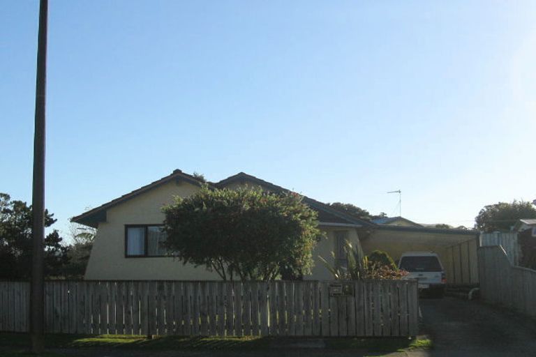 Photo of property in 146 Holborn Drive, Stokes Valley, Lower Hutt, 5019