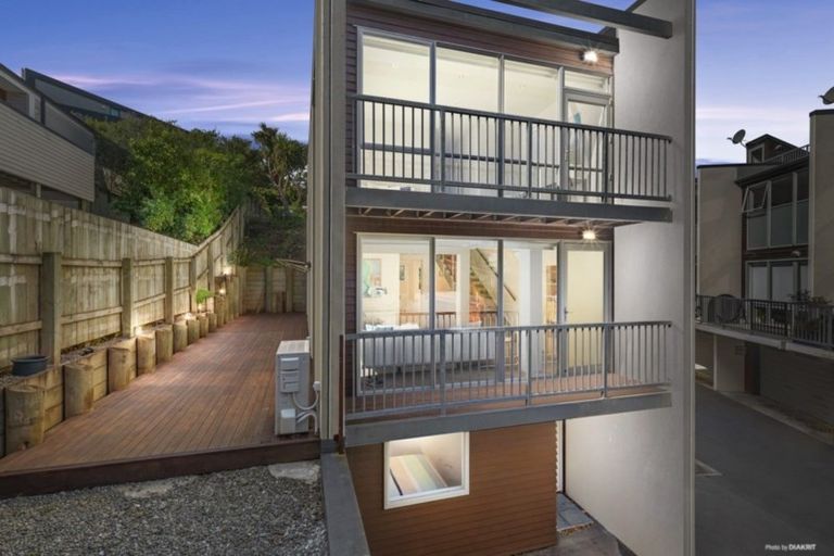 Photo of property in 5/142 Onslow Road, Khandallah, Wellington, 6035