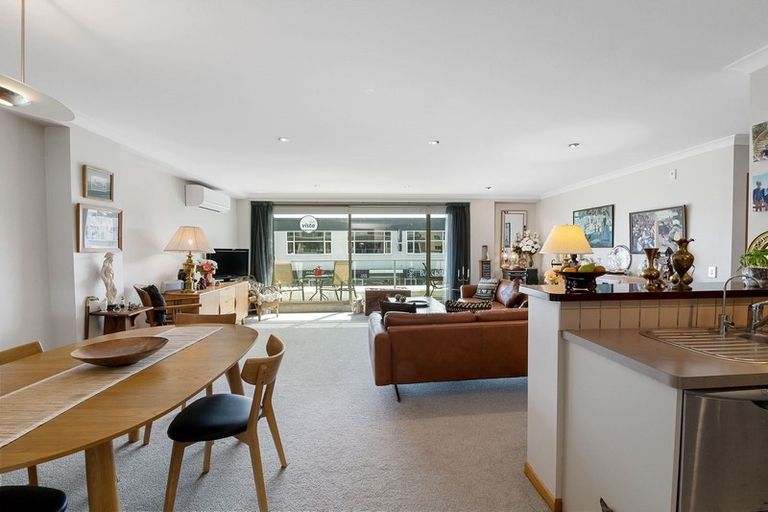 Photo of property in 38b Marine Parade, Paraparaumu Beach, Paraparaumu, 5032