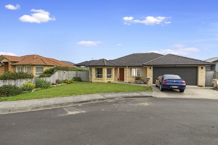 Photo of property in 15 Ribbonwood Close, Te Kauwhata, 3710
