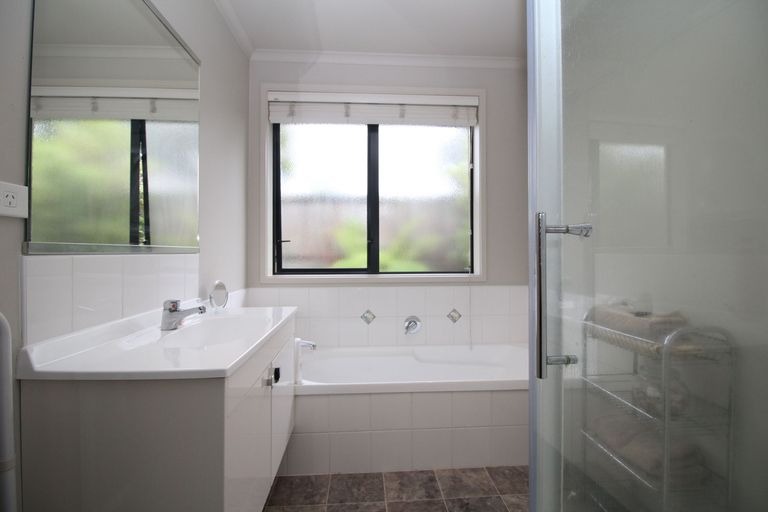 Photo of property in 15 Riverholm Drive, Mangakakahi, Rotorua, 3015