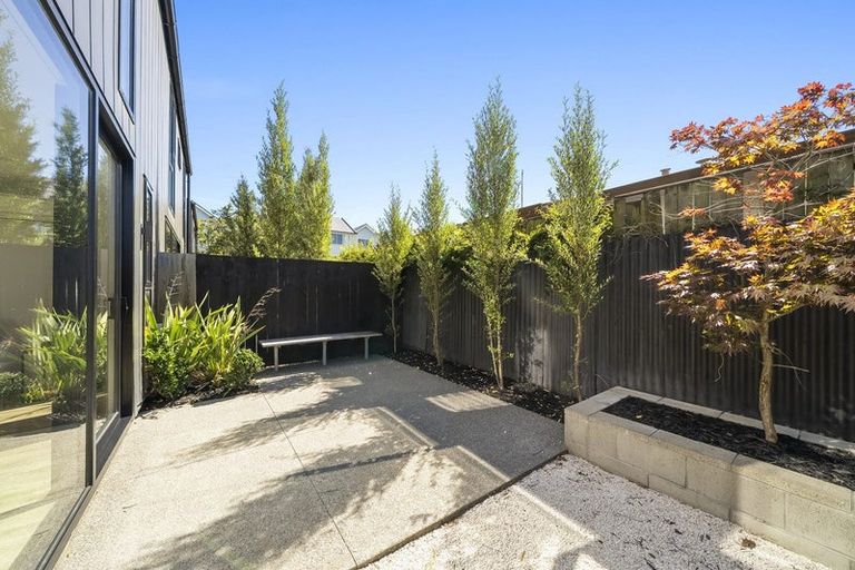 Photo of property in 2/42 Dickens Street, Addington, Christchurch, 8024