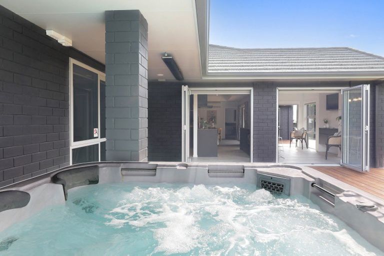 Photo of property in 32 Stafford Rise, Owhata, Rotorua, 3010