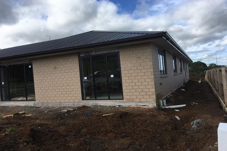 Photo of property in 4 Kirklee Lane, Pokeno, 2402