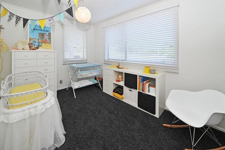 Photo of property in 3 Duckworth Road, Papakura, 2110