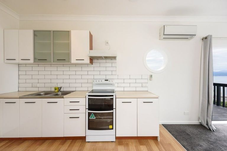 Photo of property in 27 Sar Street, Wadestown, Wellington, 6012