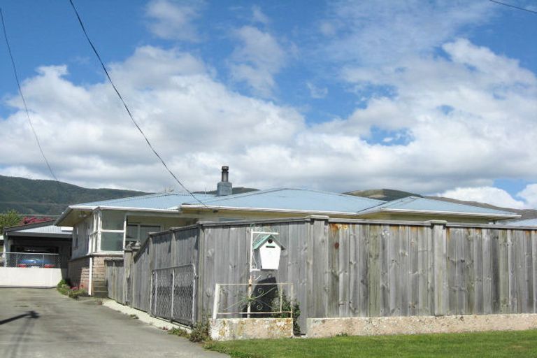 Photo of property in 7 Black Street, Stoke, Nelson, 7011