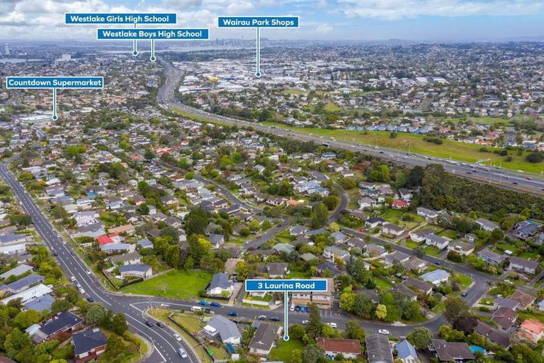 Photo of property in 3 Laurina Road, Sunnynook, Auckland, 0620
