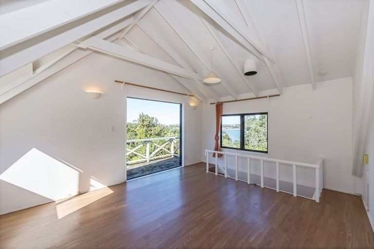 Photo of property in 138 Attwood Road, Paremoremo, Auckland, 0632