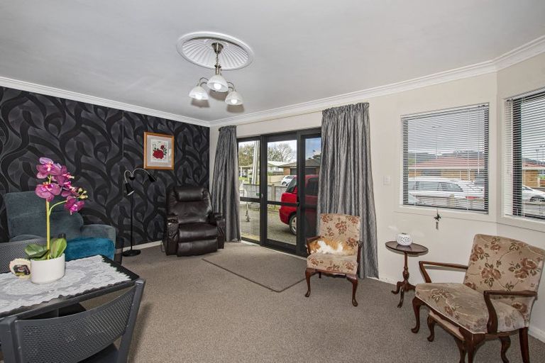Photo of property in 1-2/8a Lilian Street, Te Kamo, Whangarei, 0112