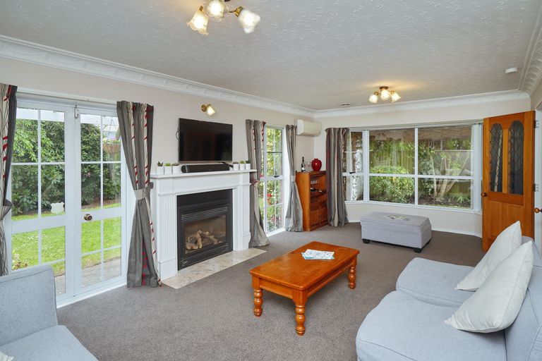 Photo of property in 25 Melville Street, Bishopdale, Christchurch, 8053