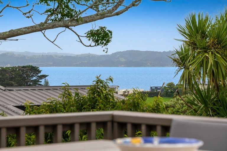 Photo of property in 22b Stanmore Bay Road, Stanmore Bay, Whangaparaoa, 0932