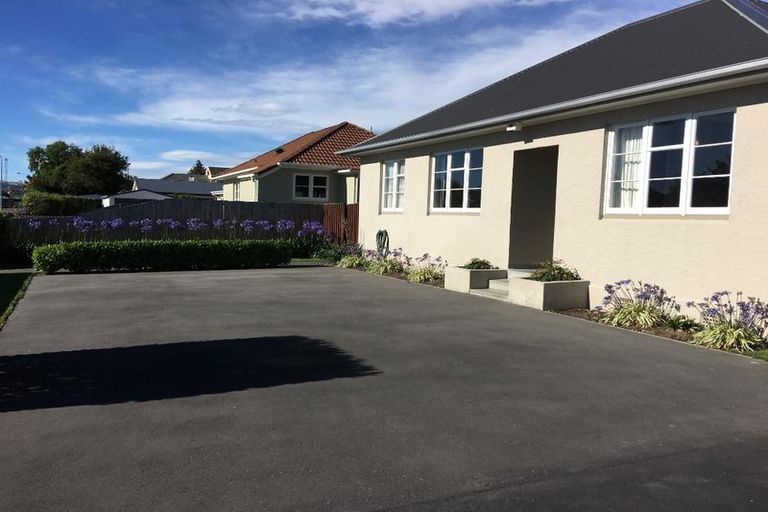 Photo of property in 11 Centennial Avenue, Riccarton, Christchurch, 8041