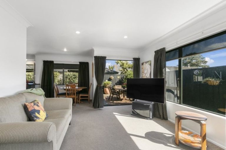 Photo of property in 3/358 Waiwhetu Road, Fairfield, Lower Hutt, 5011