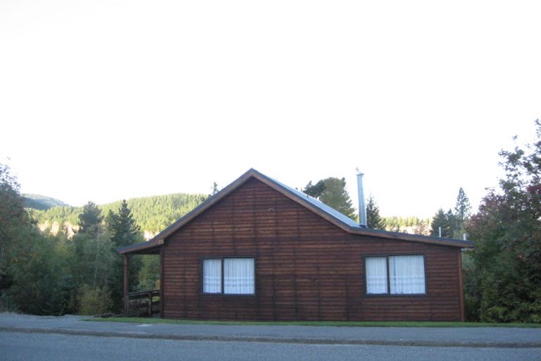 Photo of property in 61 Chalet Crescent, Hanmer Springs, 7334