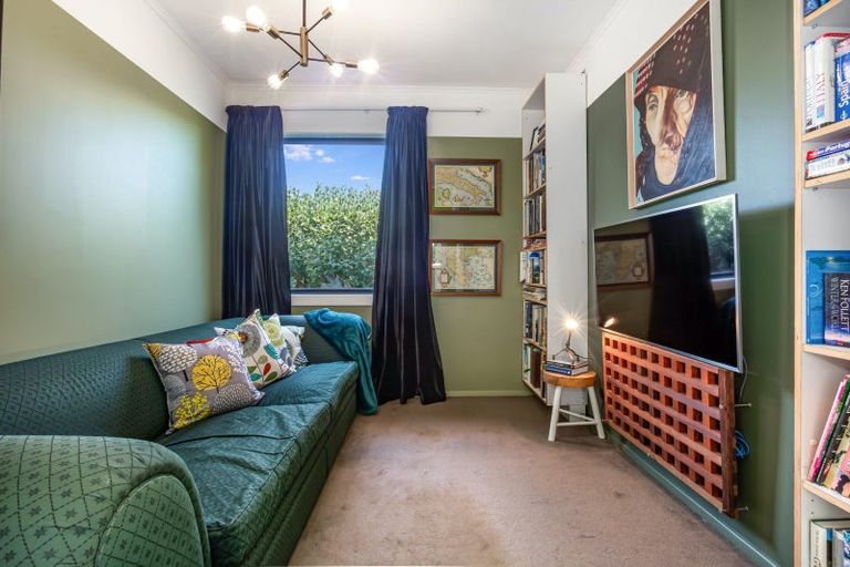 Photo of property in 3 Seaview Road, Paraparaumu Beach, Paraparaumu, 5032