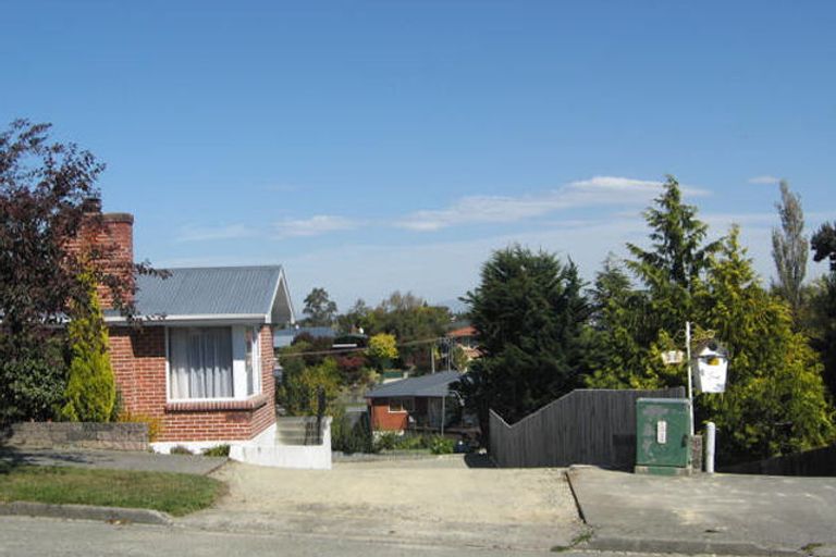 Photo of property in 28 Hill View Crescent, Highfield, Timaru, 7910