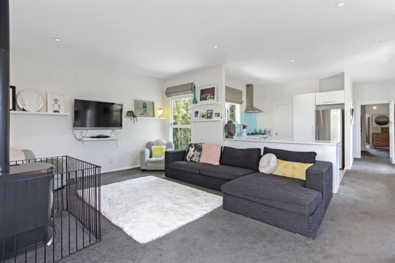 Photo of property in 16 Perry Street, Papanui, Christchurch, 8053