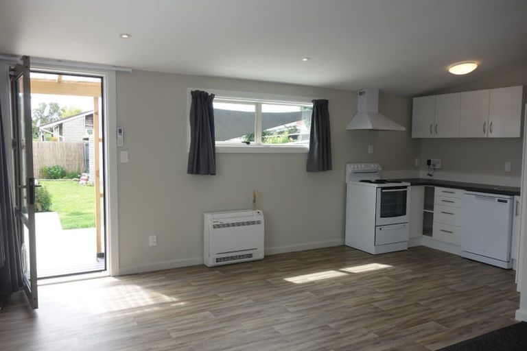 Photo of property in 608 Barbadoes Street, Edgeware, Christchurch, 8013