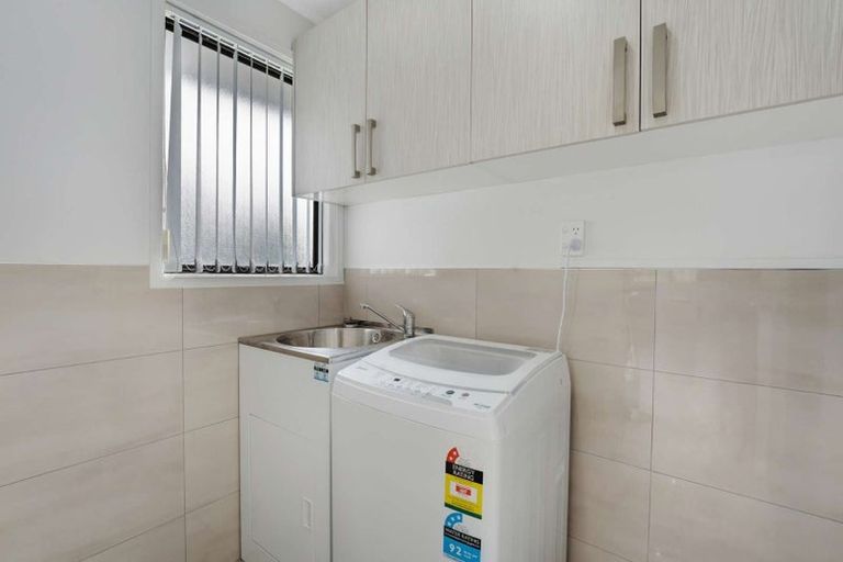 Photo of property in 429 Bucklands Beach Road, Bucklands Beach, Auckland, 2012