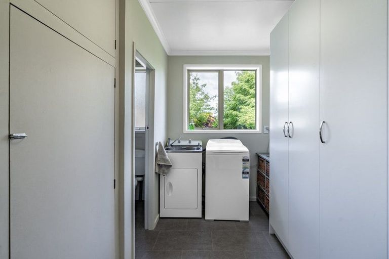 Photo of property in 42 Newburn Street, Waikaia, 9778