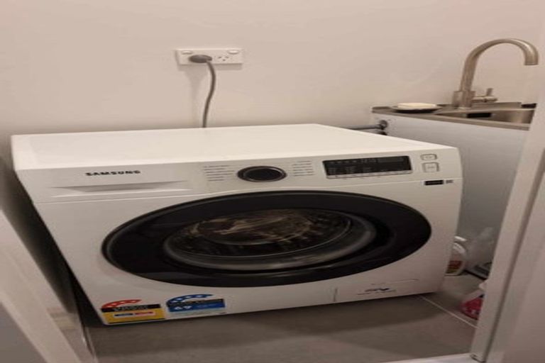 Photo of property in 117 Coronation Road, Hillcrest, Auckland, 0627