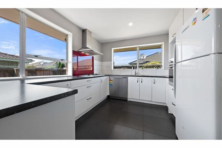 Photo of property in 1/63b Waimairi Road, Upper Riccarton, Christchurch, 8041