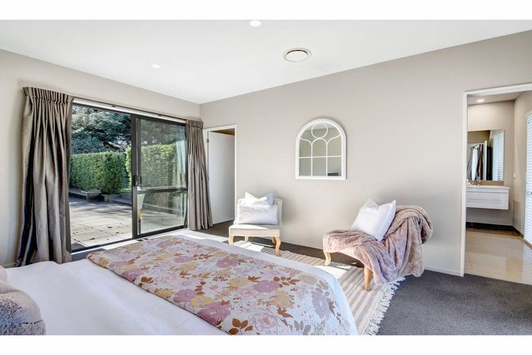 Photo of property in 86 Oakgrove Drive, Rangiora, 7400