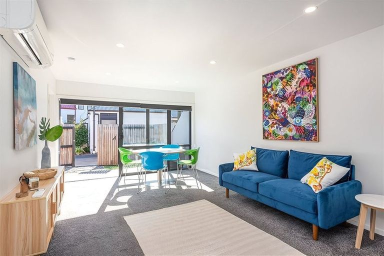 Photo of property in 7/71b Main Road, Redcliffs, Christchurch, 8081