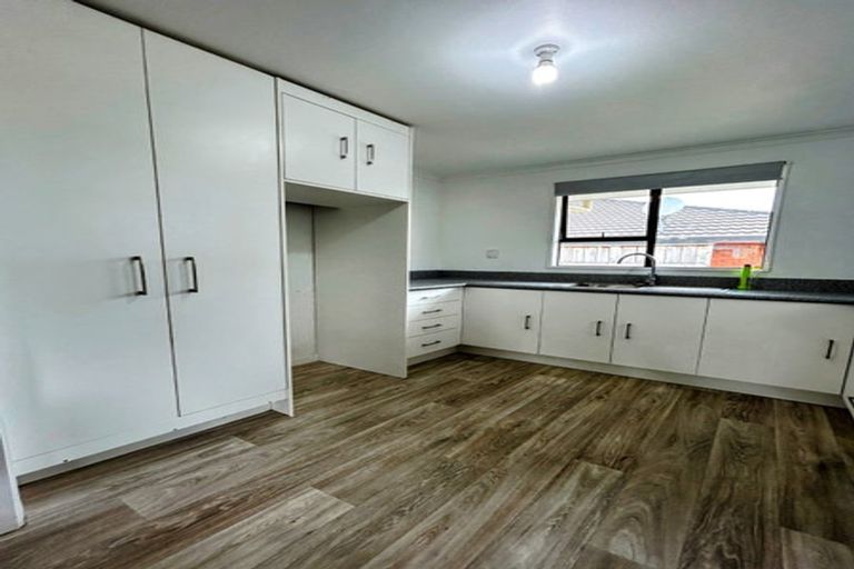 Photo of property in 74d Albert Street, Palmerston North, 4414