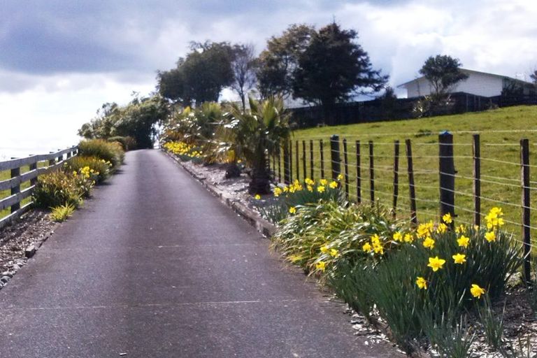 Photo of property in 2168 Ponga Road, Hunua, Papakura, 2584