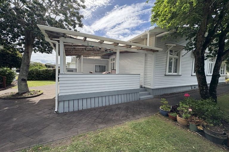 Photo of property in 51 Domain Road, Whakatane, 3120