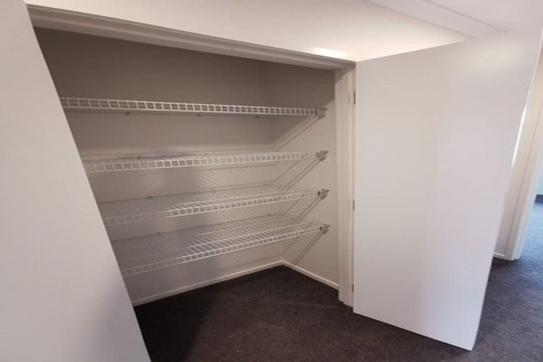 Photo of property in 46 Walter Merton Road, Hobsonville, Auckland, 0616