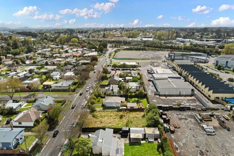 Photo of property in 37 Rifle Range Road, Dinsdale, Hamilton, 3204