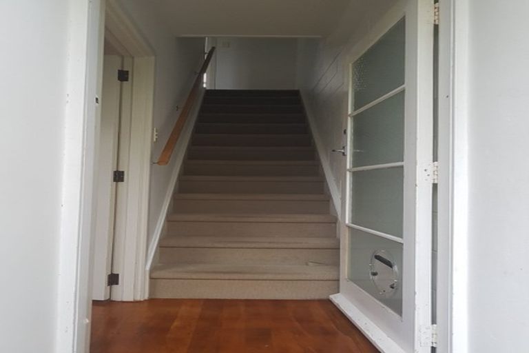 Photo of property in 6/5 Aratonga Avenue, Greenlane, Auckland, 1051