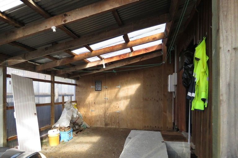 Photo of property in 1 Racecourse Road, Reefton, 7830