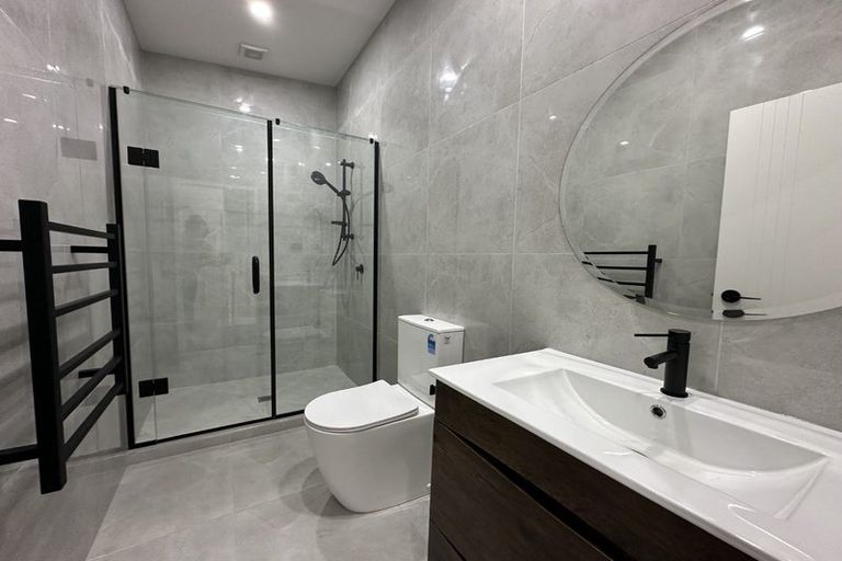 Photo of property in 7/6b William Roberts Road, Pakuranga, Auckland, 2010