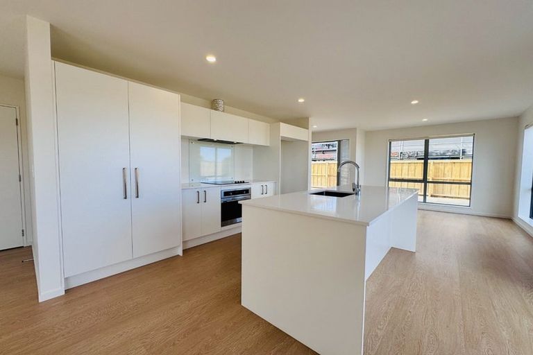 Photo of property in 73a Chrysolite Place, Belfast, Christchurch, 8051