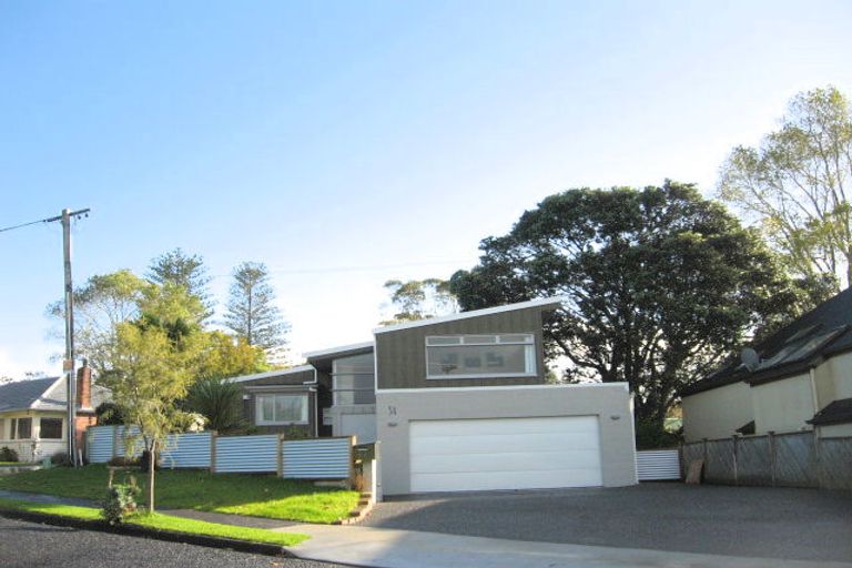 Photo of property in 34 Sale Street, Cockle Bay, Auckland, 2014